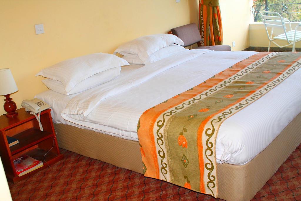 Kivi Milimani Hotel Nairobi Room photo